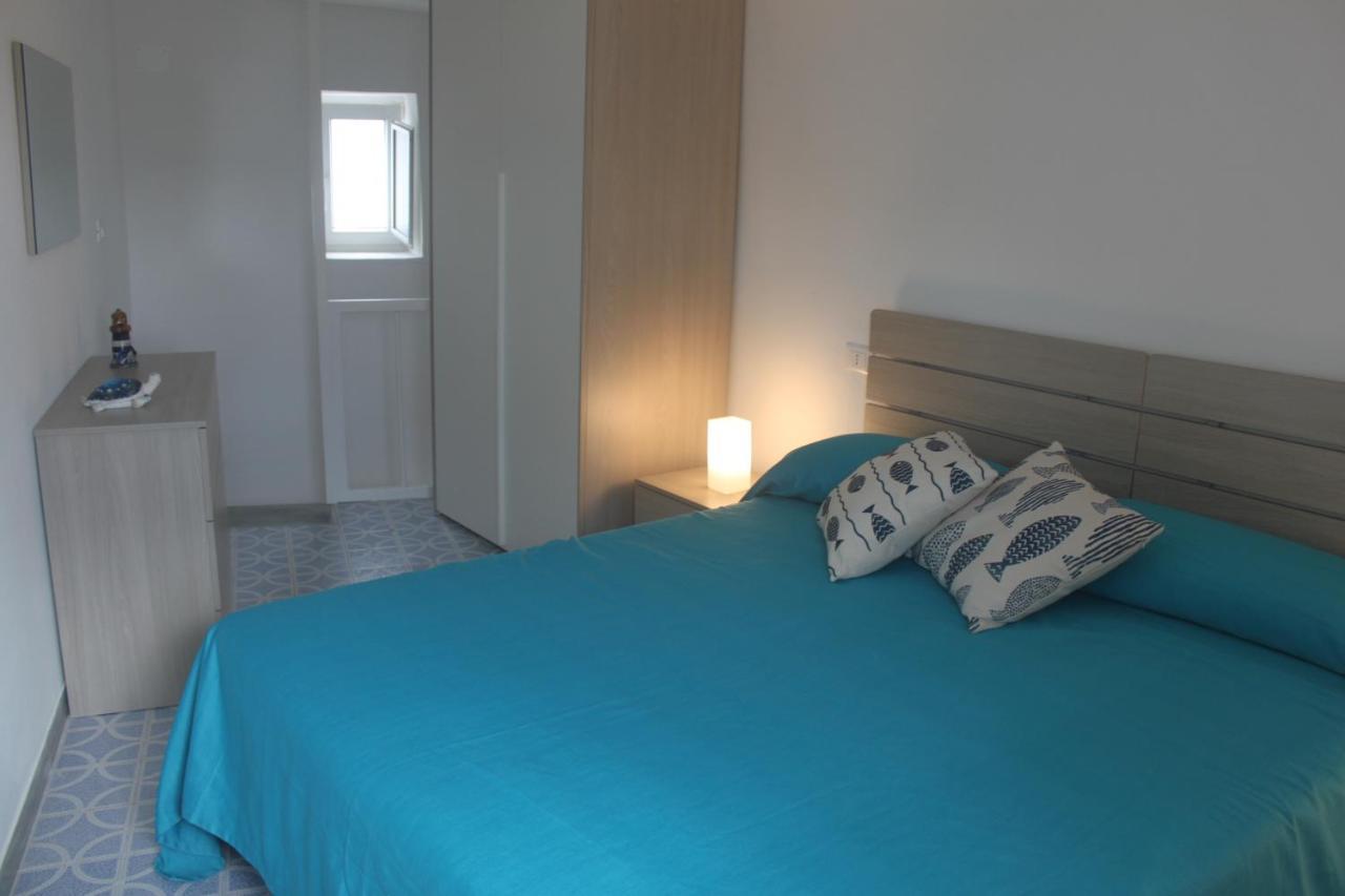 Camere Dieci Maggio- Beb Dory, Nemo, Guizzo Ponza Exterior photo