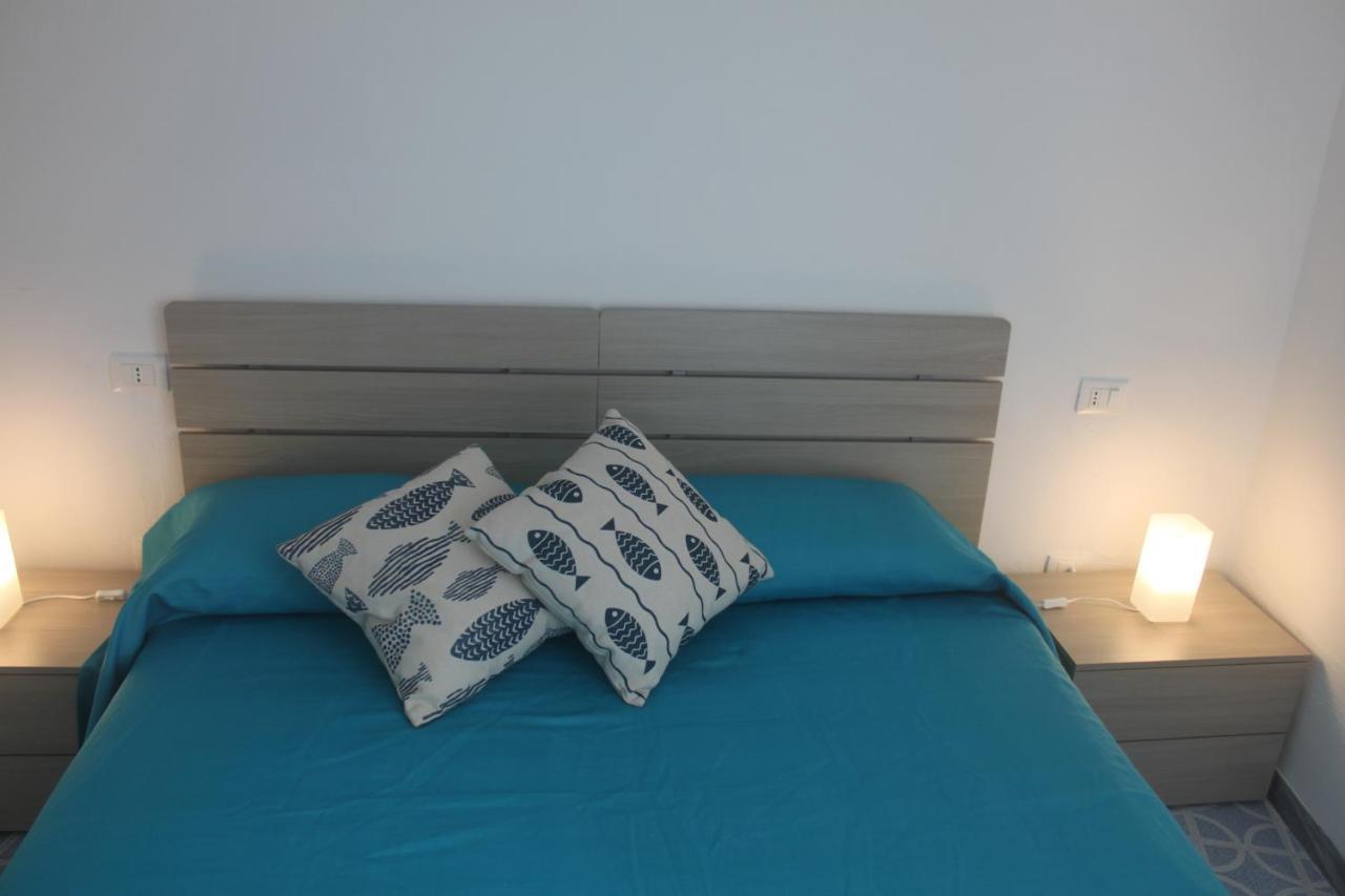 Camere Dieci Maggio- Beb Dory, Nemo, Guizzo Ponza Exterior photo